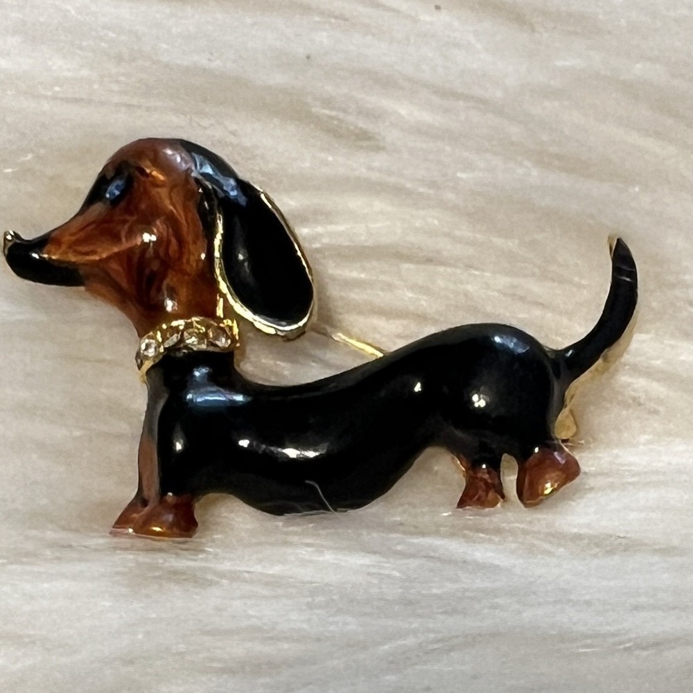 Vintage Black and Brown‎ Dachshund Weiner Dog Brooch Gold Tone Rhinestone Collar